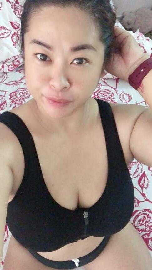 Whore mom pussy