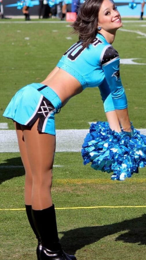 cheerleaders and dance teams in pantyhose
