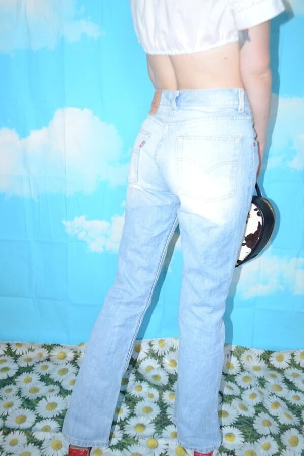Levis  Levis