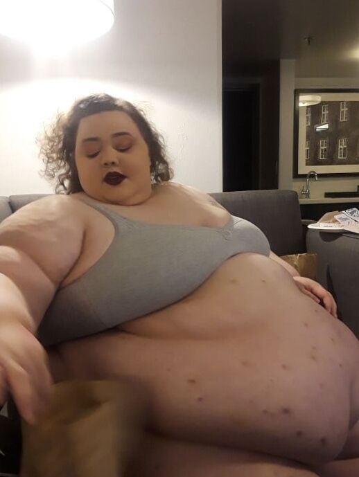 Feeders And Fat Admirers&; Biggest Dream