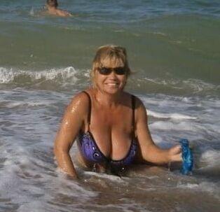 Chubby tits