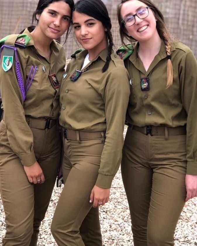 Military lesbian love