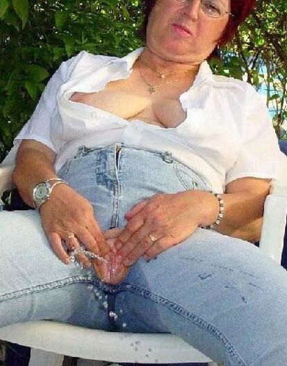 Granny pissing