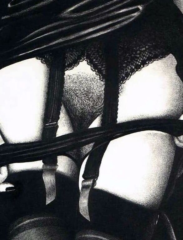 EROTIK ART (black and white)
