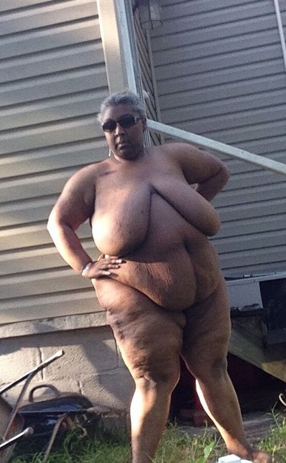 Naked bbw granny