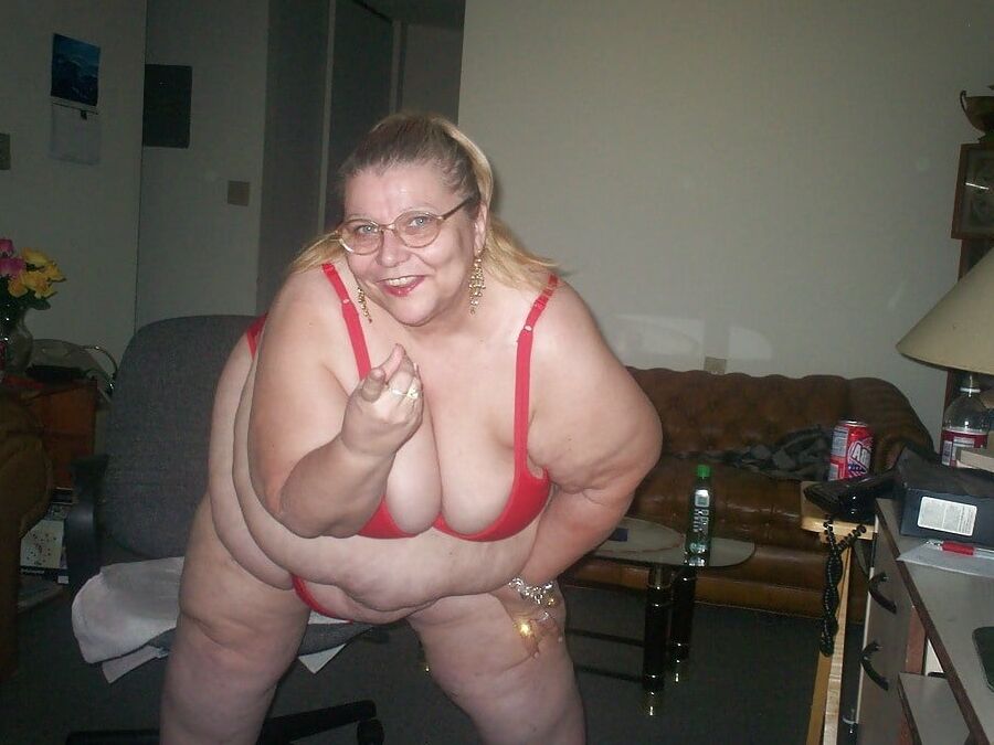 Obese gilf