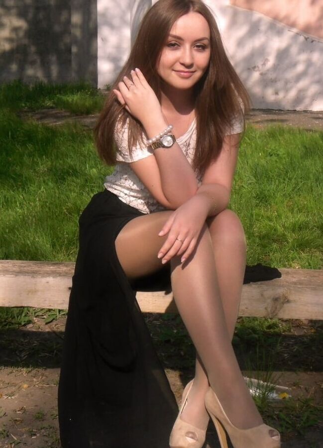 Cunts in Grey Pantyhose