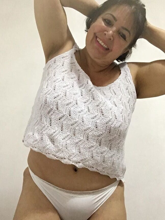 SRA. MILF FACEBOOK