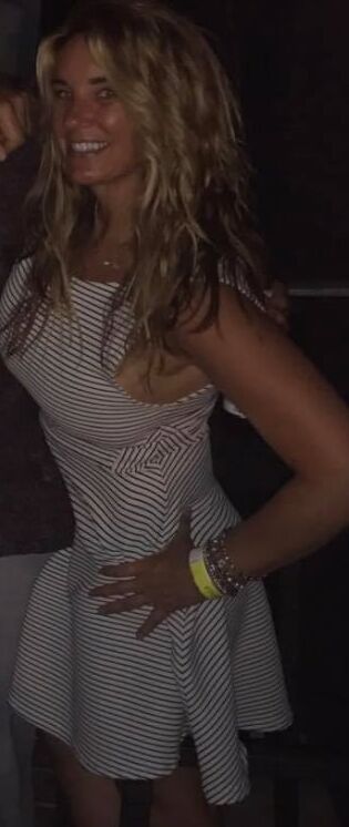 Sexy MILF