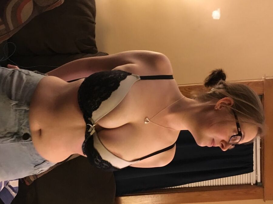 Thick Brownhaired Girl with Glasses