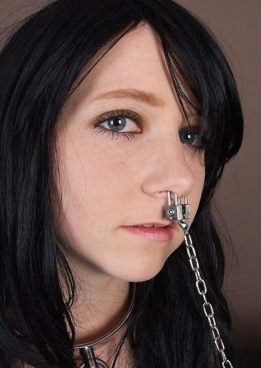 Female Bondage and Slaves