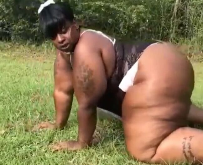 Big body chunky legged mega booty wide hip bbw pear chantel