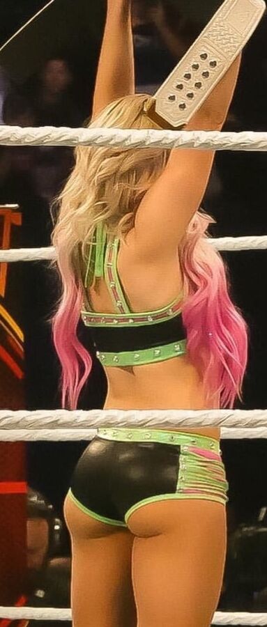 Celebrity Wank Target (Alexa Bliss)
