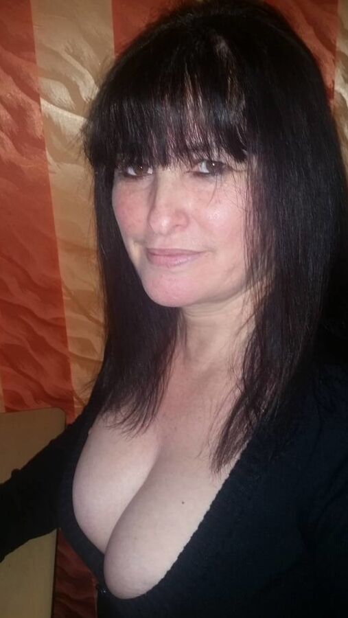 ROU ROMANIAN MILFS ROMANIAN MOMS ARE WHORES