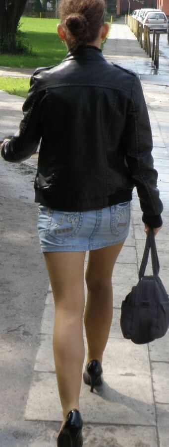 Street Pantyhose - Cheap Cunt in Cheap Tan Pantyhose