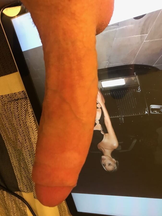 I love to serve Big Black Cocks
