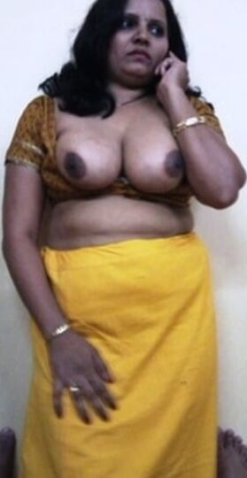 Policz big boobs mums