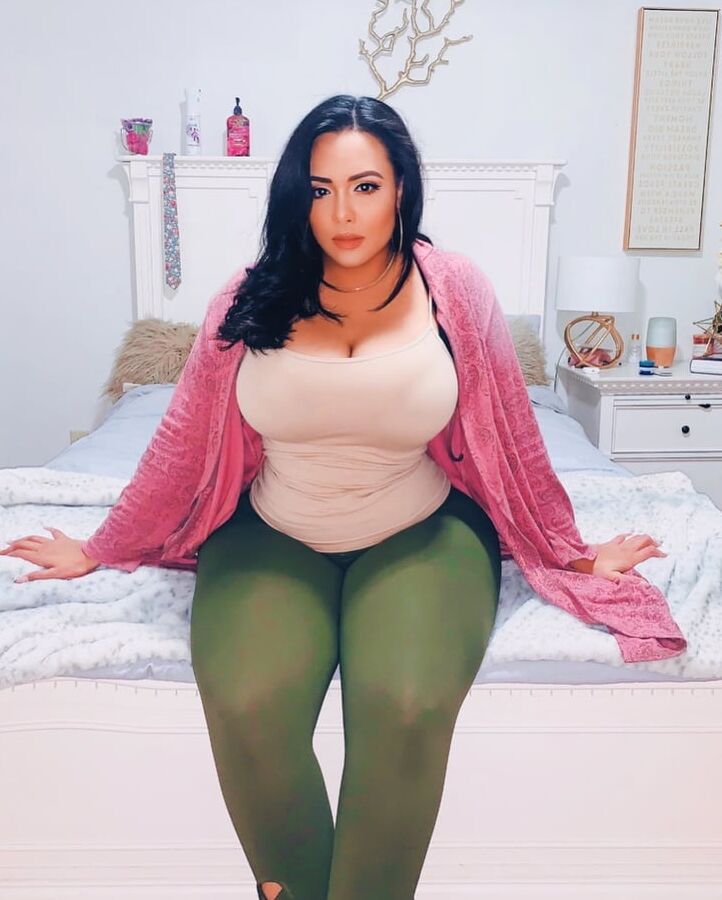 INSTABITCHS