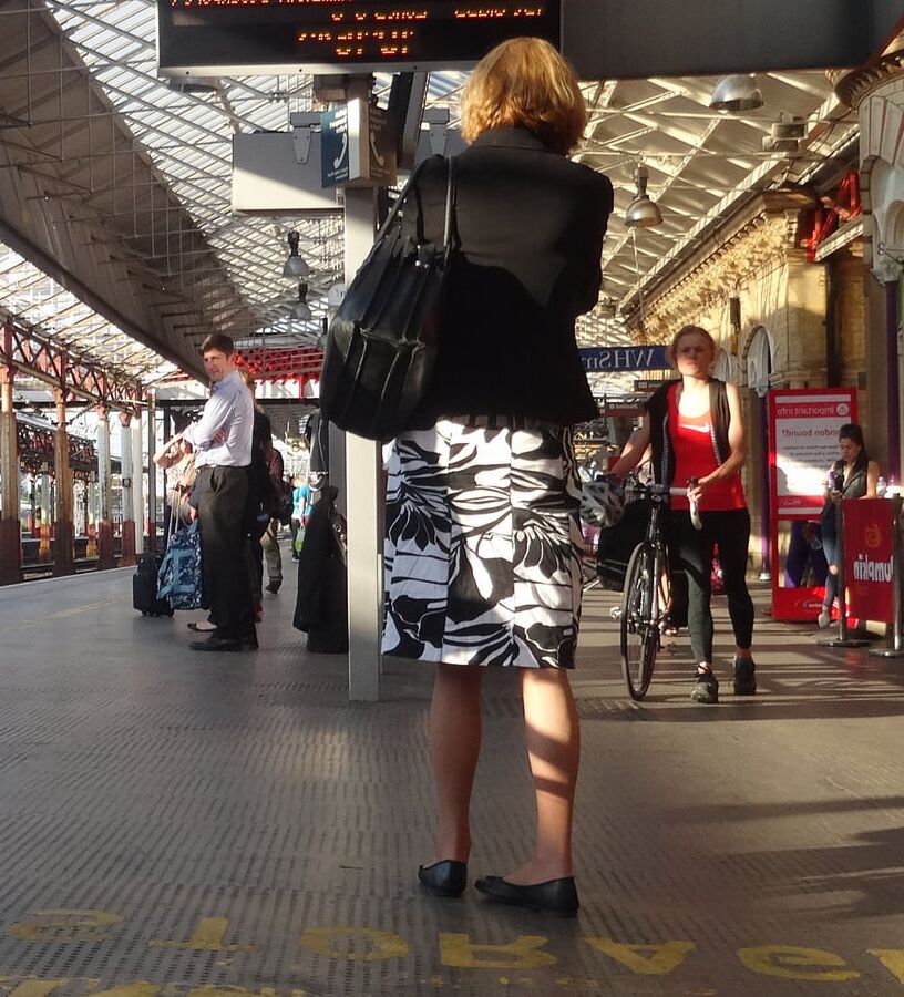 Street Pantyhose - Cheap Cunt in Cheap Tan Pantyhose