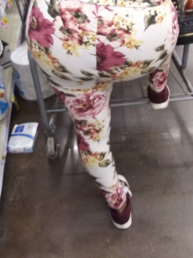 Just some phat asses