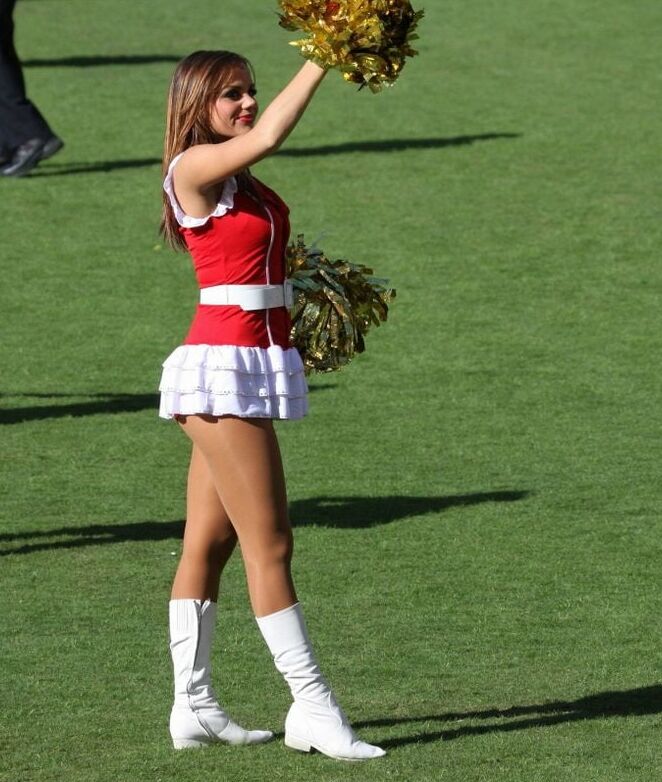 cheerleaders and dance teams in pantyhose