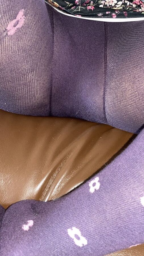 Wool pantyhose