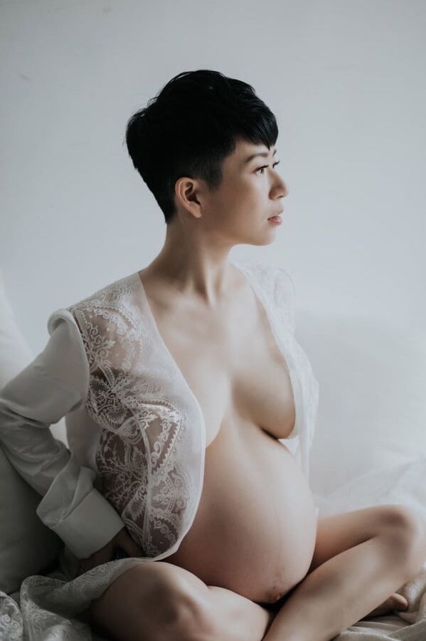 FEMELLE ENCEINTE
