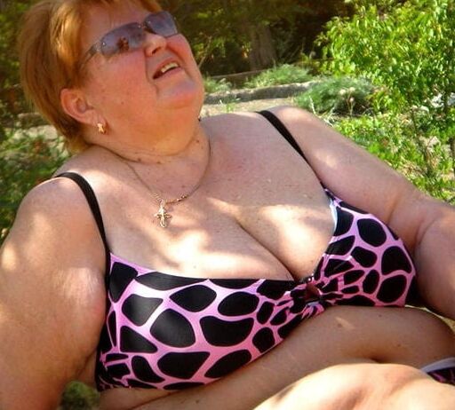BBW - Mature - Bikini and Bathing Suit