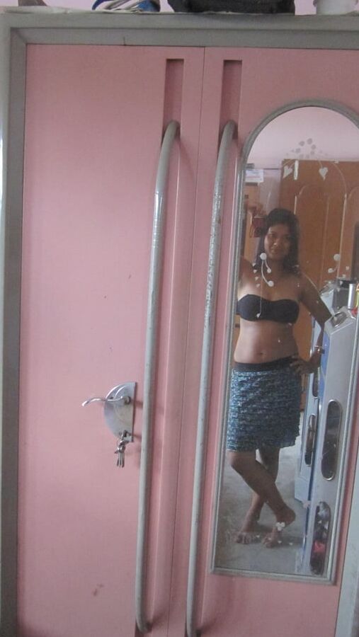 Indian Desi Monalisa Full Set