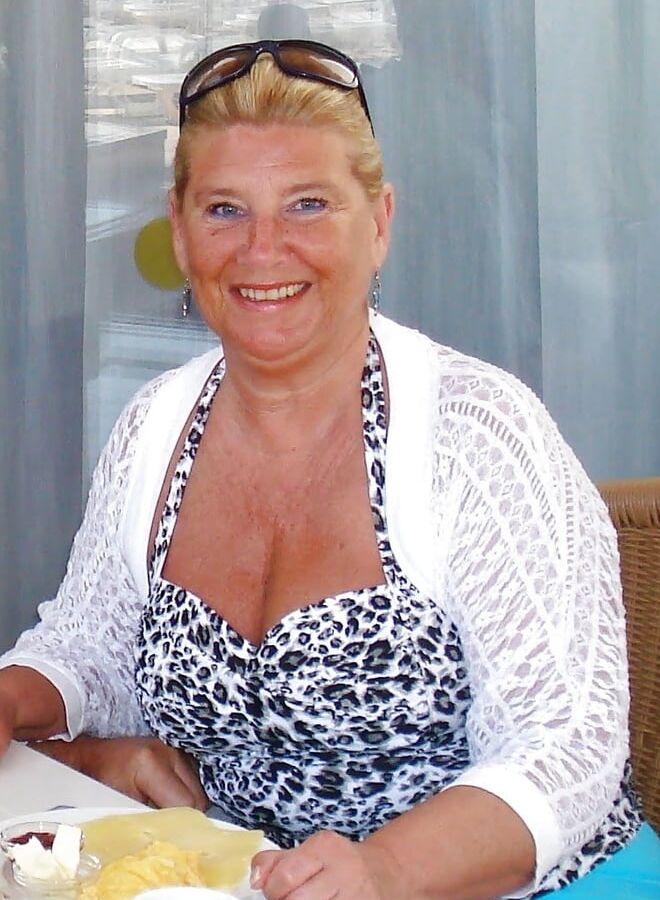 Mature Ladies Dressed But Sexy