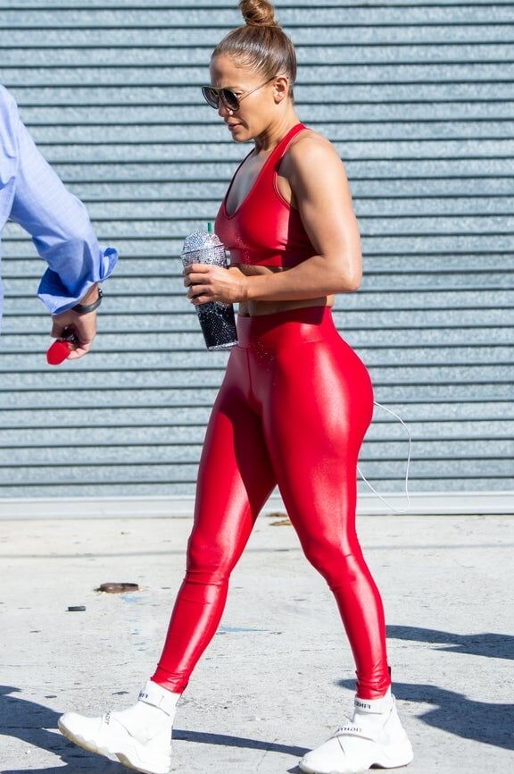 Jennifer Lopez juicy booty