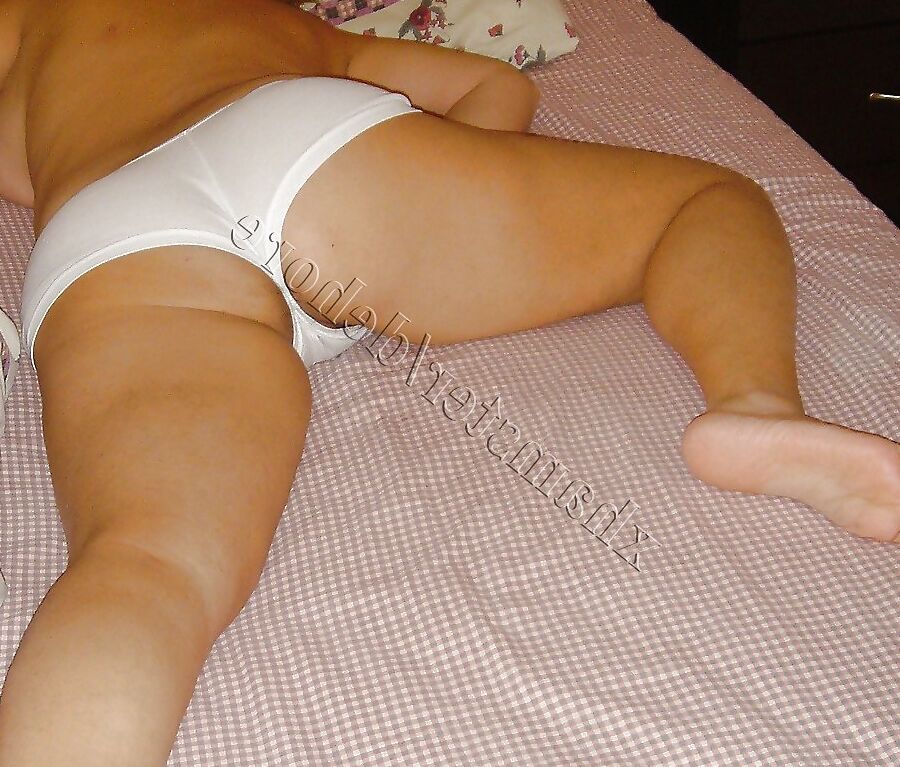 Big Ass Mature But who is it?