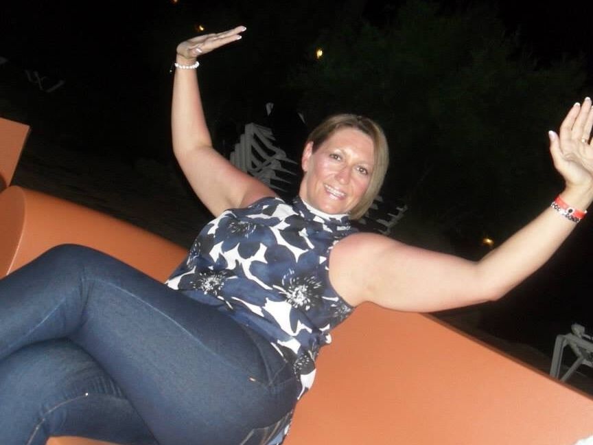 Michelle, MILF, GILF, from Doncaster NN