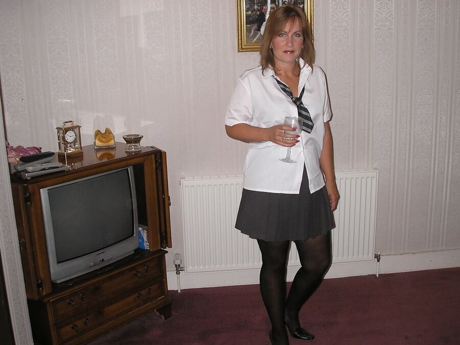 UK Milf - swinger