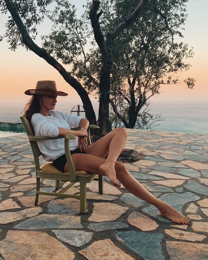 Serenay Sarikaya Sexy Turkish Blonde Girl
