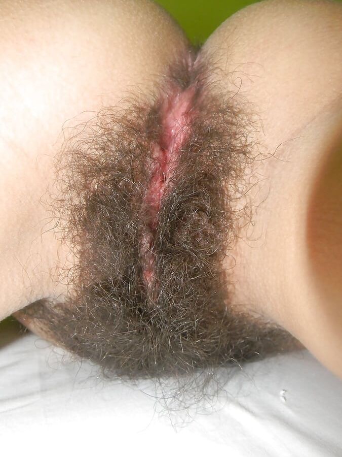 Women With Hairy Vaginas