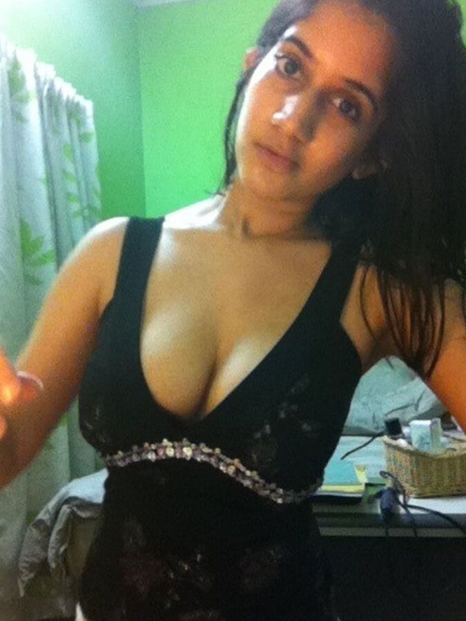 mira nude pics leaked indian whore , ex gf leaks