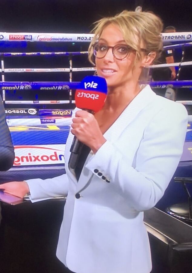 Bangin Babe Anna Woolhouse Making Cocks Hard Again