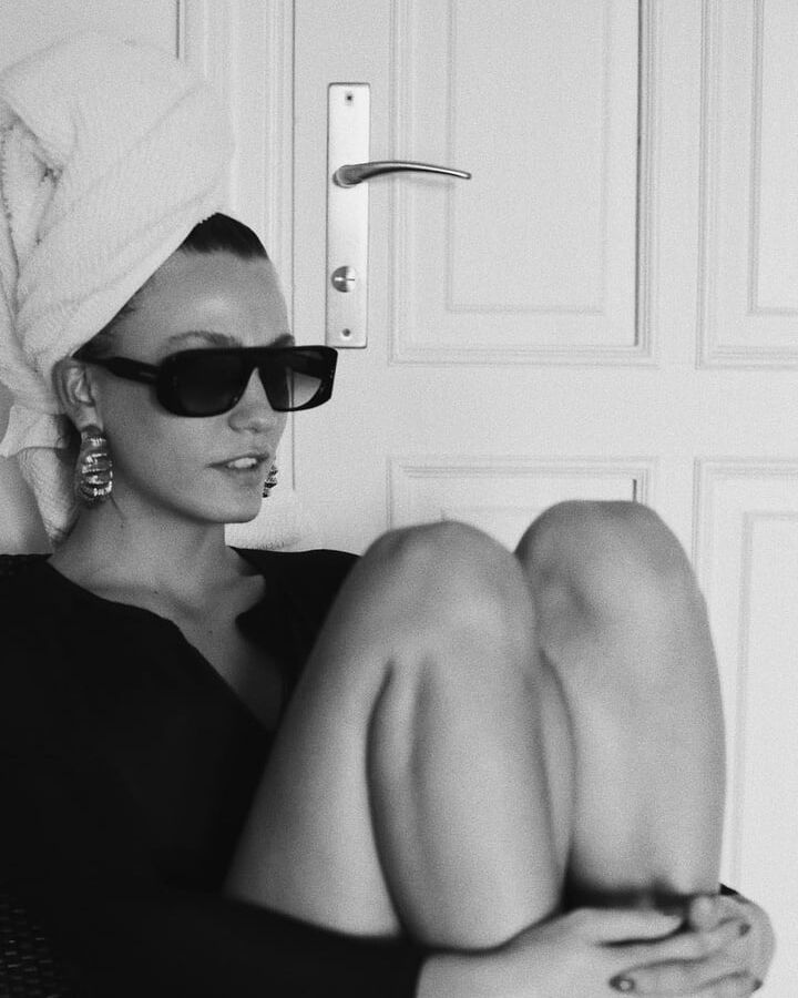 Serenay Sarikaya Sexy Turkish Blonde Girl