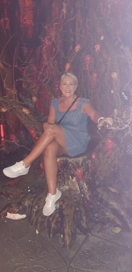 Michelle, MILF, GILF, from Doncaster NN