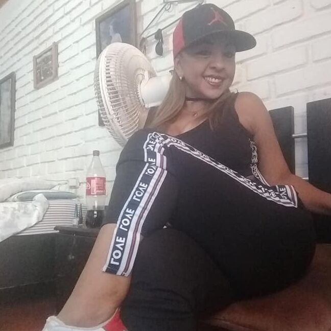 luisa salazar madura tetas grandes culo parado ass