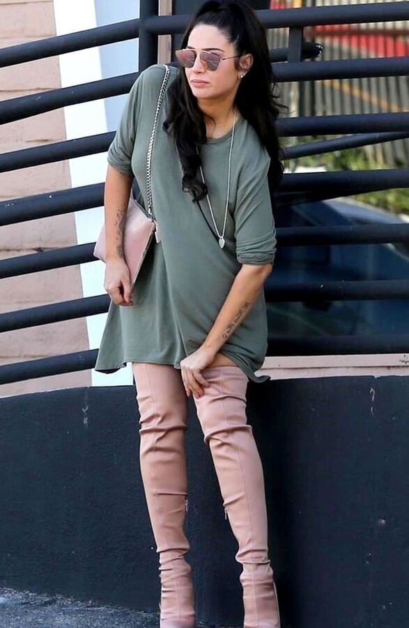 Female Celebrity Boots &amp; Leather - Tulisa Contostavlos