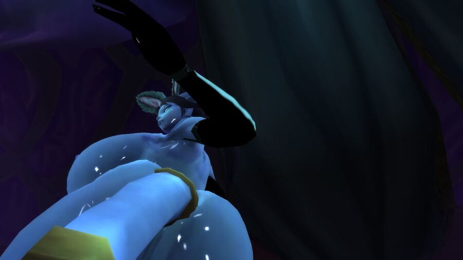 My bimbo draenei