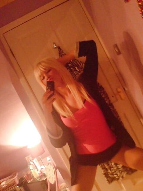 Sexy british girl rosie from coventry