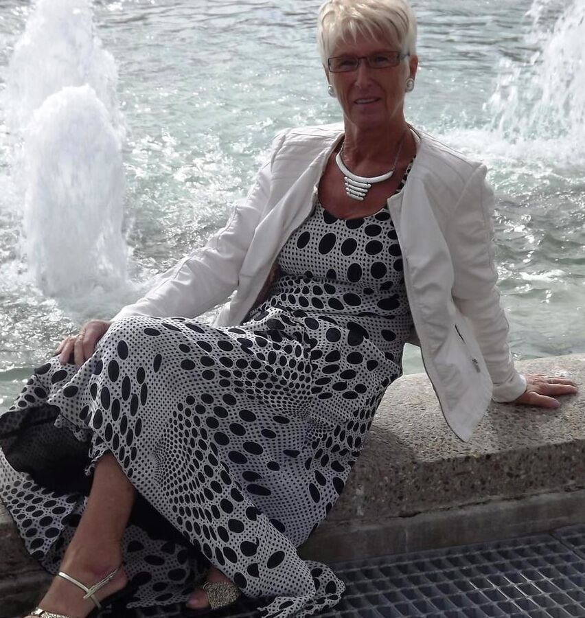 Mature Ladies Dressed But Sexy