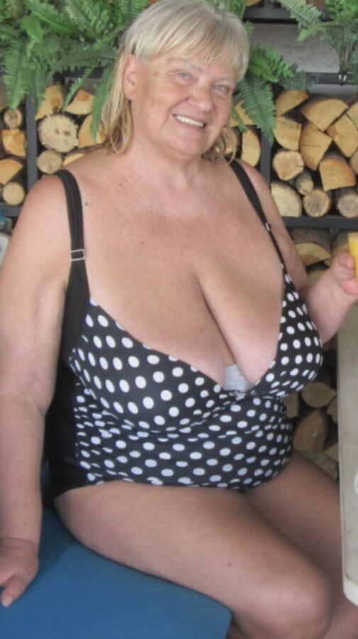 BBW - Mature - Bikini and Bathing Suit
