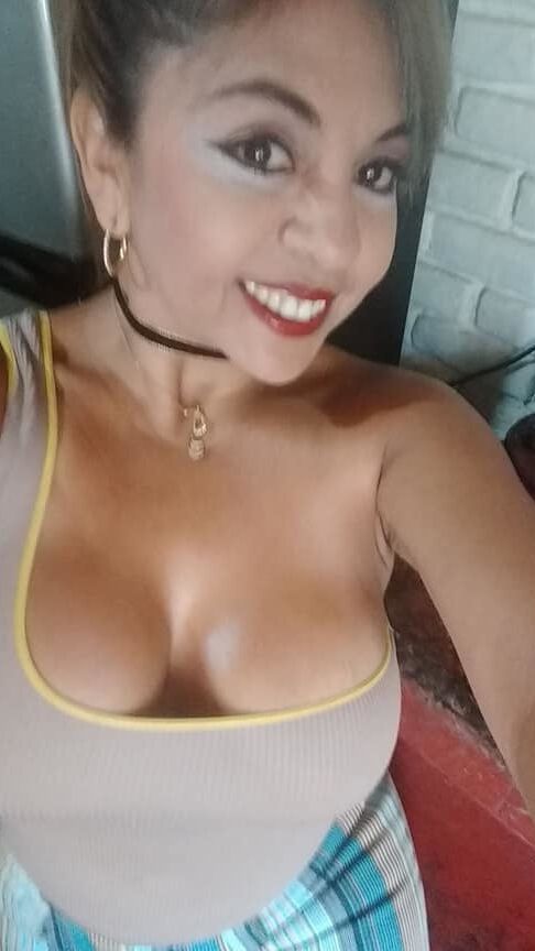 luisa salazar madura tetas grandes culo parado ass