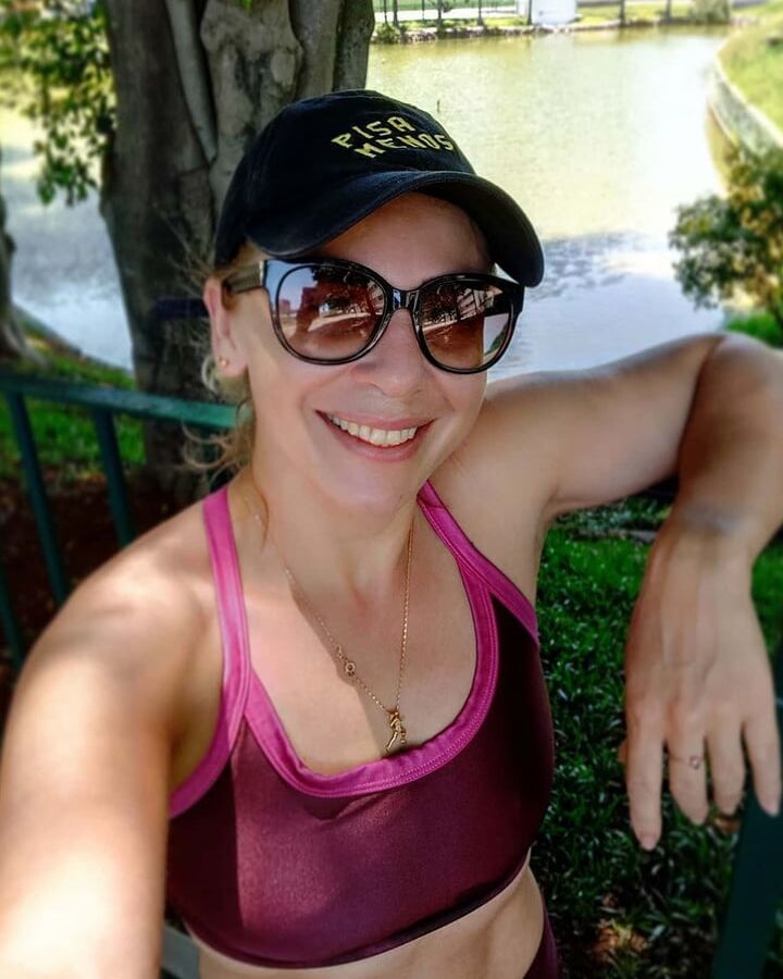 Latin mom very delicious