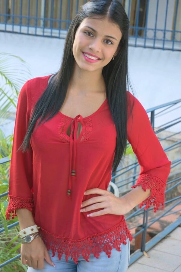 Denisse Gomez