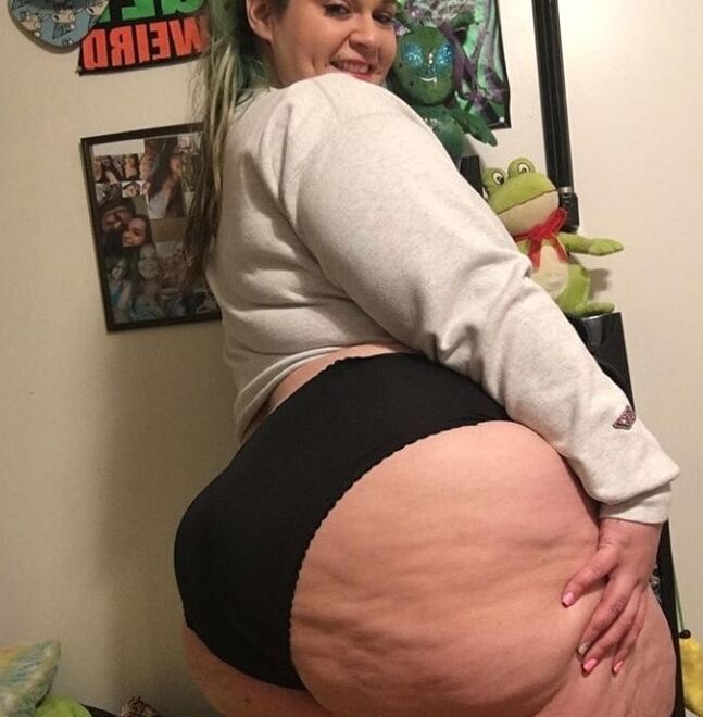 Phat ass white bitch
